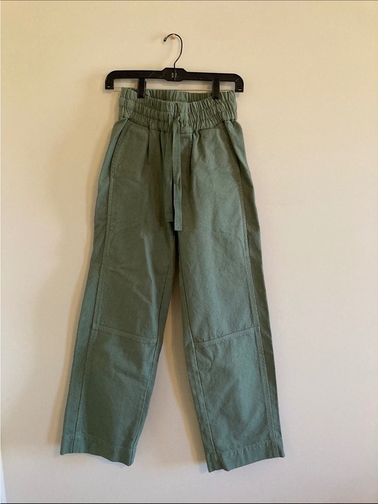 Everlane Pants - Everlane Women's High raise Organic Cotton Army Green Pants